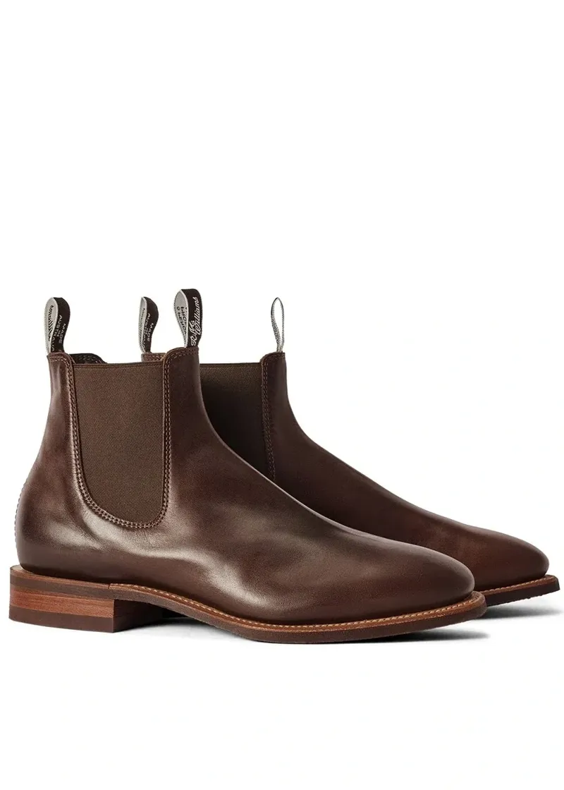 R M Williams Comfort Craftsman Boot in Walnut Pull Up-1
