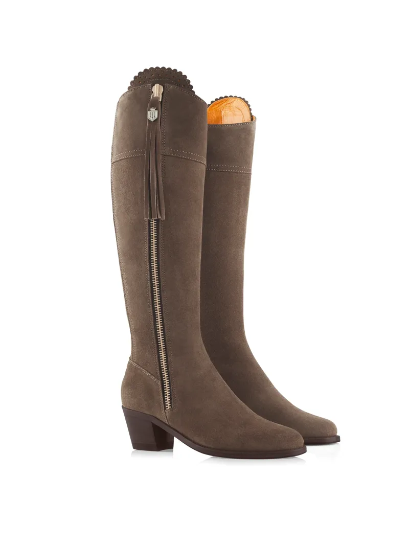 Fairfax and Favor Regina Heeled Boots Regular Fit in Fog-1