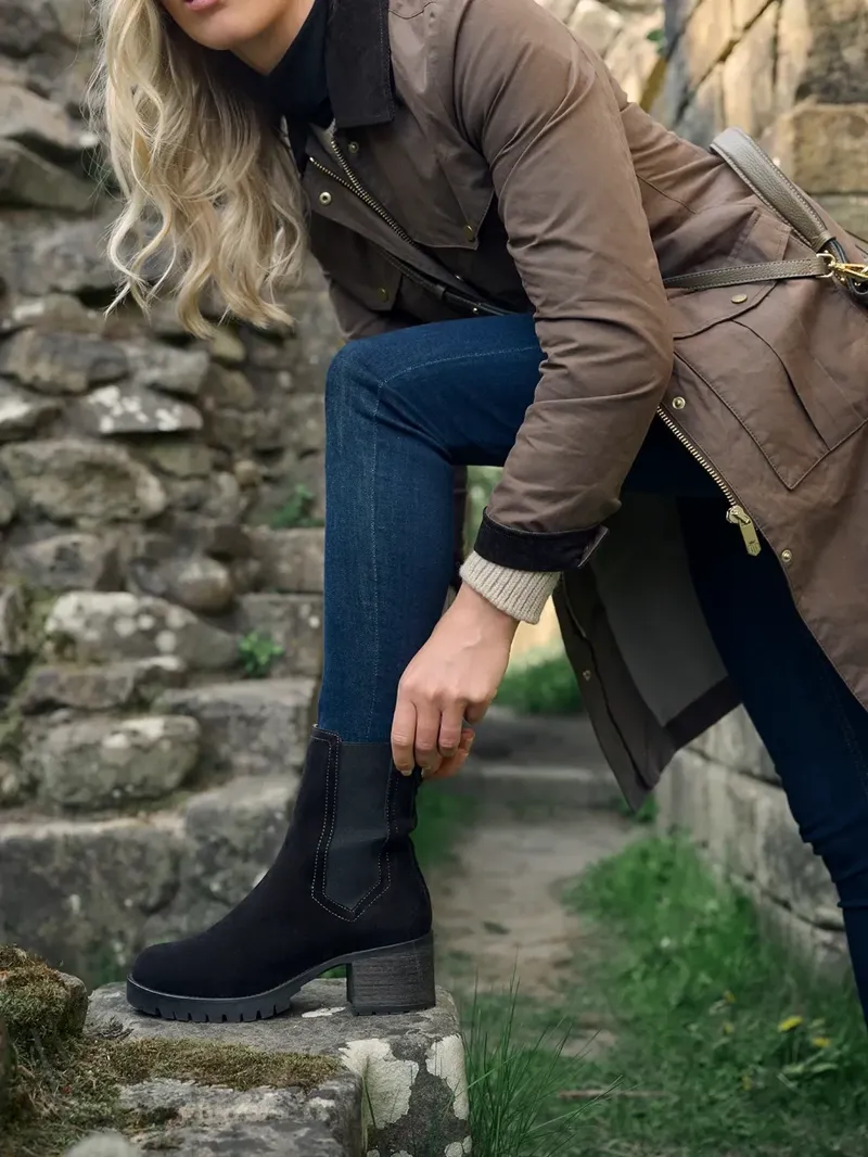 Fairfax and Favor Heeled Boudica Boot in Black Suede-4