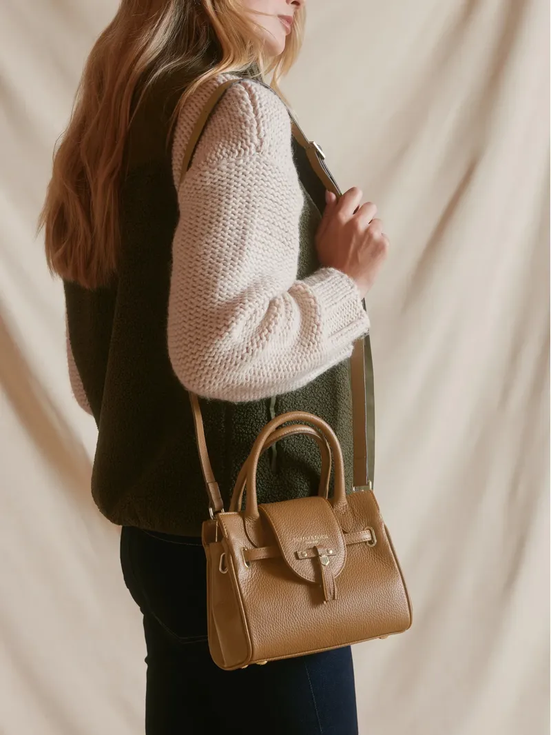 Fairfax and Favor Mini Windsor Handbag in Pebbled Tan Leather-3