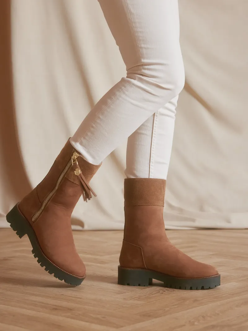 Fairfax and Favor Paris Shearling Lined Boot in Cognac Nubuck-4